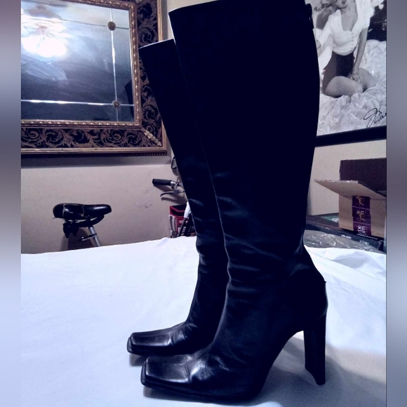 VINTAGE CHARLES DAVID REAL BLACK ITALIAN LEATHER TALL BOOTS 37 EXCELLENT COND🔥 - Picture 7 of 9